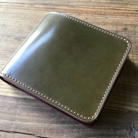 オリーブコードバン×ルガトショルダーワイン 二つ折り財布 小銭入れなし