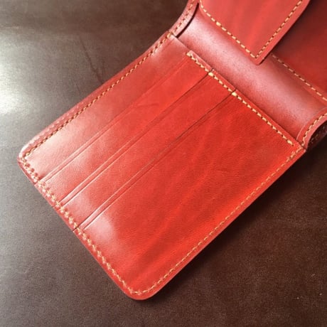 コードバン黒×ルガトショルダー赤 二つ折り財布 小銭入れあり