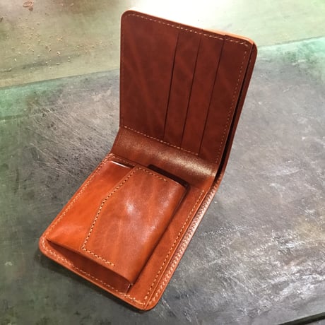オイルコードバン赤茶×ルガトショルダーオレンジ 二つ折り財布   小銭入れあり