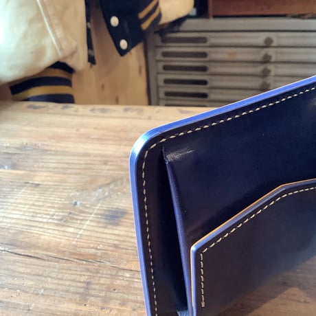 オイルコードバンブラウン×ルガトショルダーネイビー　　二つ折り財布　小銭入れあり