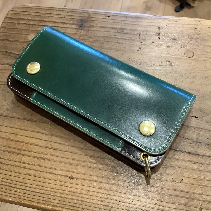 オイルコードバングリーン×ルガトショルダー ダークブラウン