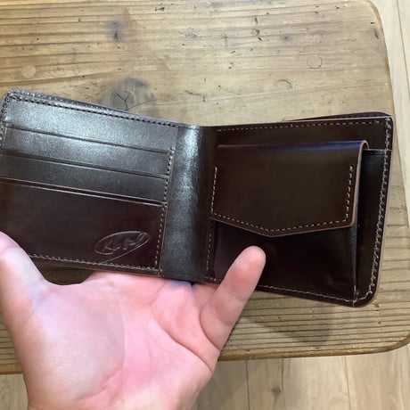 ルガトショルダー　ダークブラウン  二つ折り財布  小銭入れあり