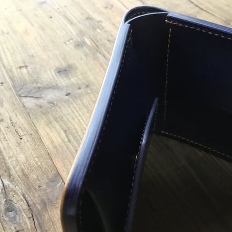 オイルコードバンコニャック×ルガトショルダーネイビー 二つ折り財布 小銭入れあり
