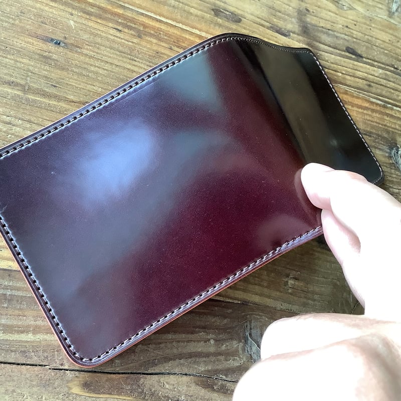 オイルコードバンバーガンディ×ルガトショルダーブラウン 二つ折り財布  