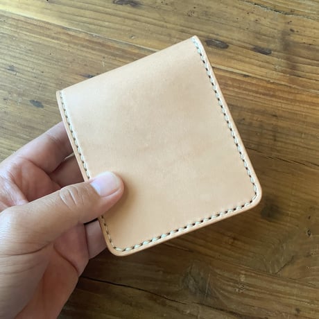 ワイルドサドルレザー 二つ折り財布 小銭入れあり