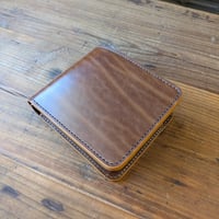 ルガトショルダーブラウン　 二つ折り財布  小銭入れあり