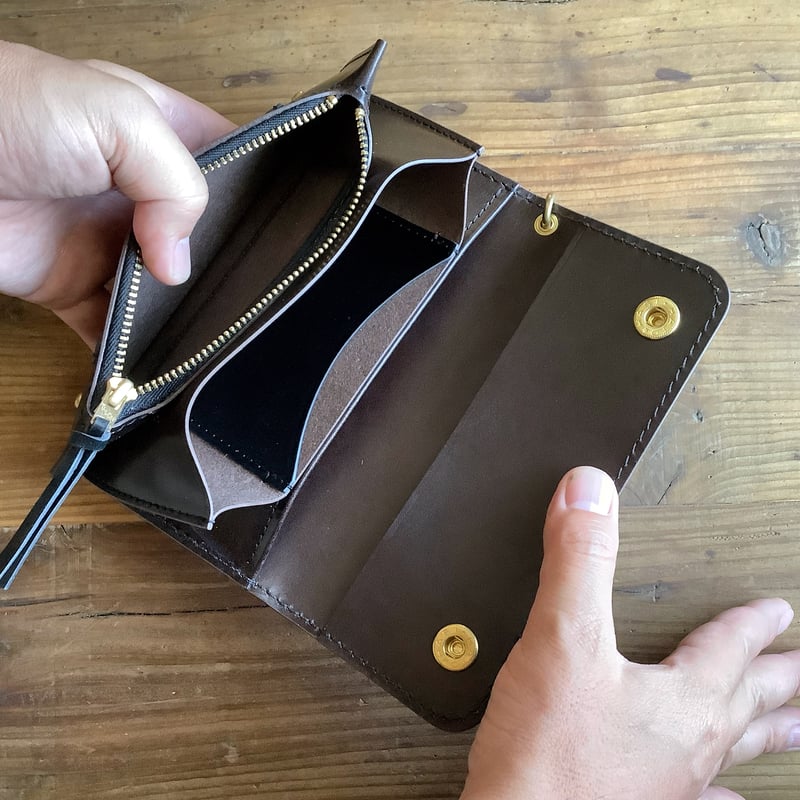 オイルコードバン黒×チョコ色牛革 トラッカーウォレット