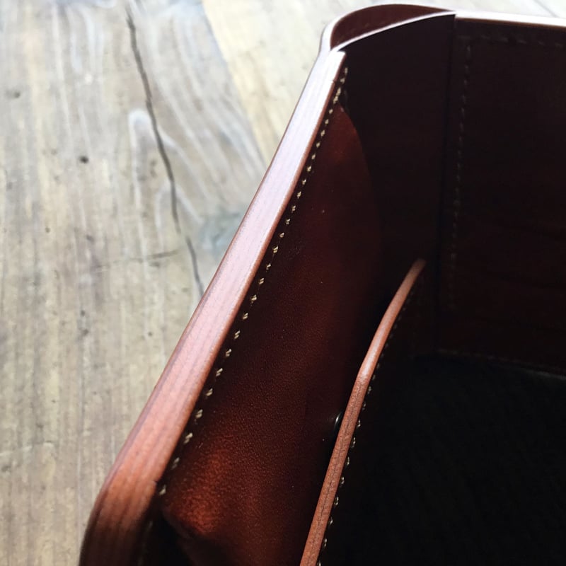 オイルコードバン赤茶×ルガトショルダーオレンジ 二つ折り財布