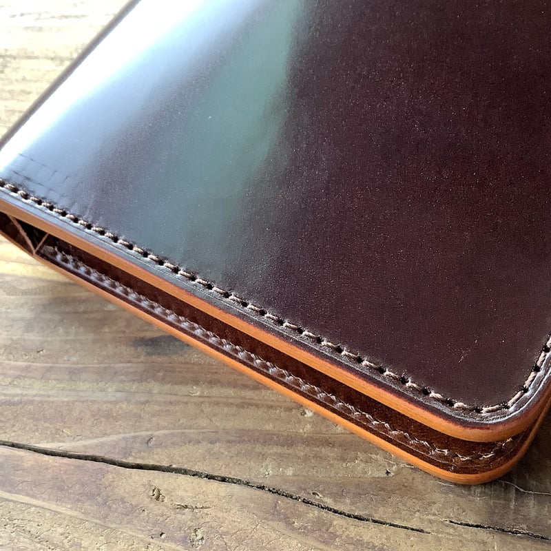 オイルコードバンバーガンディ×ルガトショルダーブラウン 二つ折り財布
