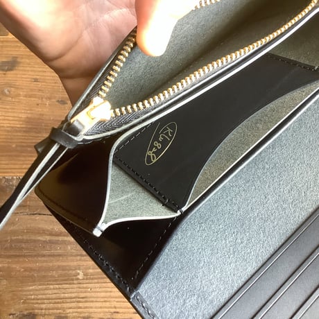 黒革  長財布 小銭入れあり