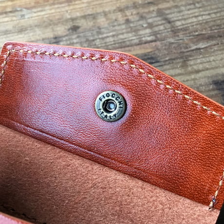 オイルコードバン赤茶×ルガトショルダーオレンジ 二つ折り財布   小銭入れあり