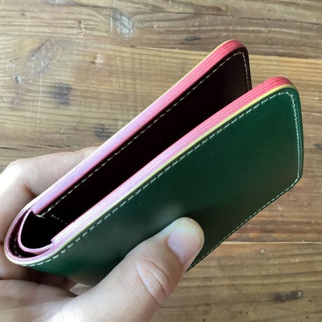 オイルコードバングリーン×ルガトショルダーワイン 二つ折り財布 小銭入れあり