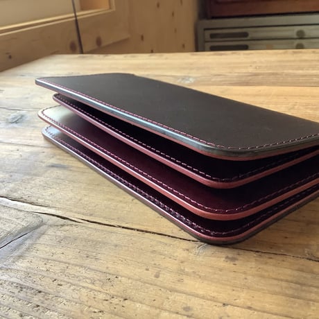黒革×ルガトショルダーワイン  長財布 小銭入れあり