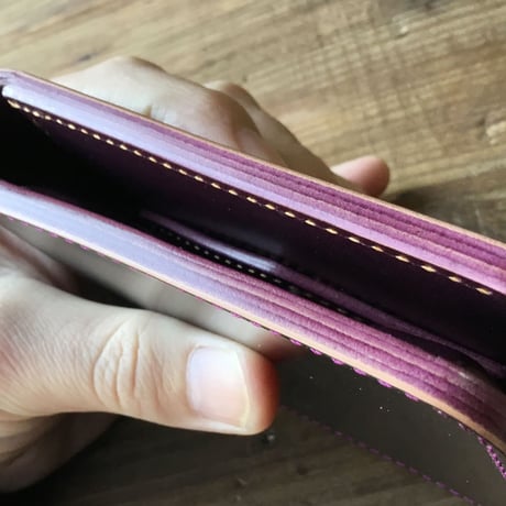 コードバン黒×ルガトショルダーパープル 二つ折り財布 小銭入れあり
