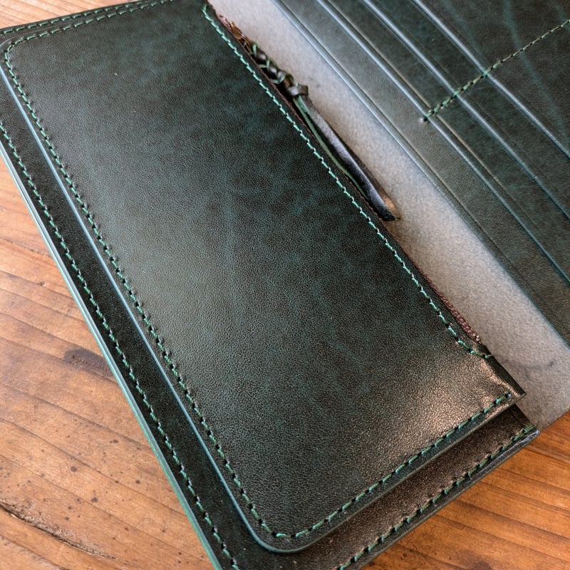 黒革×ルガトショルダーグリーン 濃緑 長財布 小銭入れあり | keywest828