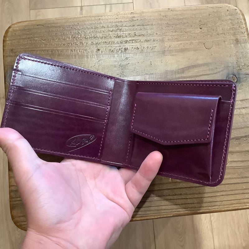 ルガトショルダーパープル 紫 二つ折り財布 小銭入れあり | keywest828