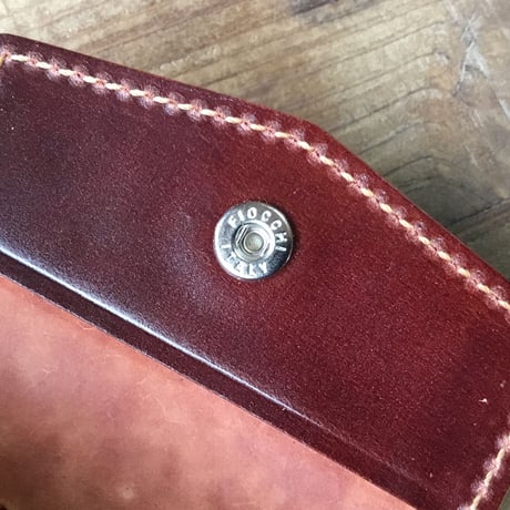 ブラウンオイルコードバン×ルガトショルダーオレンジ 二つ折り財布 小銭入れあり