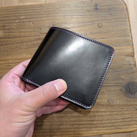 オイルコードバン黒×ルガトショルダーパープル 紫色 二つ折り財布  小銭入れあり