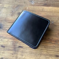 コードバン黒×ルガトショルダーネイビー　二つ折り財布 小銭入れあり