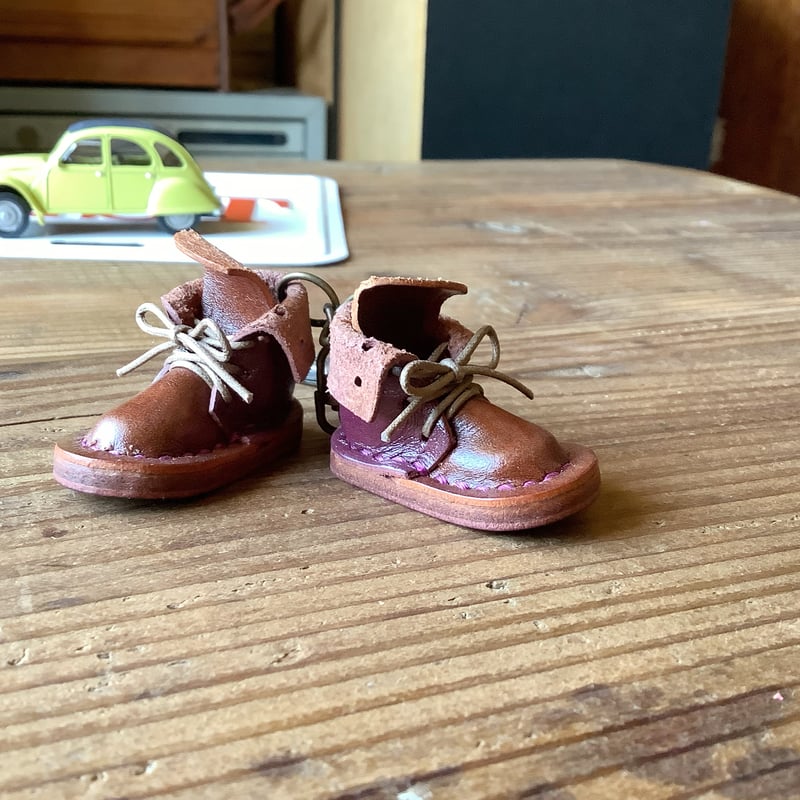 ミニチュアブーツ キーホルダー ルガトショルダーブラウン×パープル  