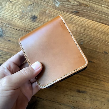 オイルコードバンブラウン×ルガトショルダーネイビー　　二つ折り財布　小銭入れあり