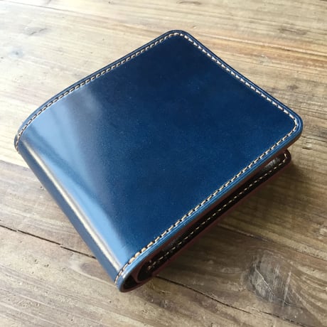 ネイビーオイルコードバン×ルガトショルダーワイン 二つ折り財布 小銭入れあり