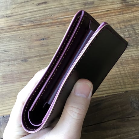 コードバン黒×ルガトショルダーパープル 二つ折り財布 小銭入れあり