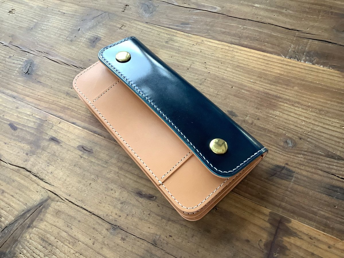 トラッカーウォレット　cordovan CA008 ⭐︎限定1⭐︎ トラッカーウォレット cordovan CA008 ⭐︎限定1⭐︎ - 財布・ケース