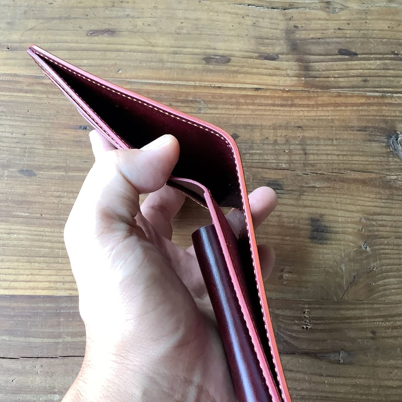 オイルコードバンバーガンディ×ルガトショルダーワイン 二つ折り財布
