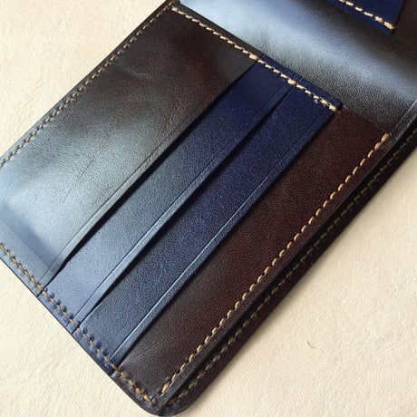 オイルコードバン黒×ルガトショルダーブラウン&ネイビー 二つ折り財布 小銭入れなし
