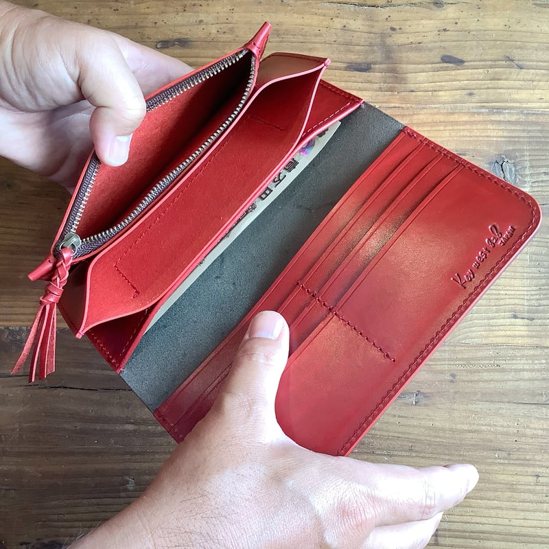 黒革×ルガトショルダー赤 長財布 小銭入れあり | keywest828