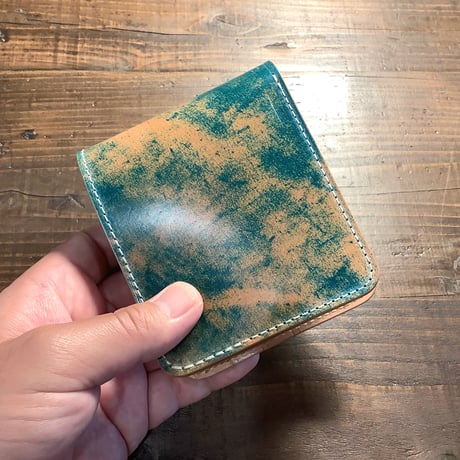 ロカドコードバンターコイズ×ワイルドサドル 二つ折り財布 小銭入れあり