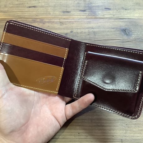 オイルコードバンブラウン×ルガトショルダーワイン 二つ折り財布 小銭入れあり