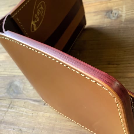 オイルコードバンブラウン×ルガトショルダーワイン 二つ折り財布 小銭入れあり