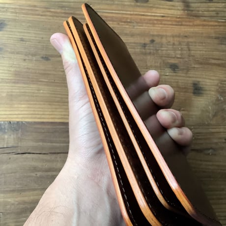オイルコードバンバーガンディ×ルガトショルダーブラウン 長財布 小銭入れあり