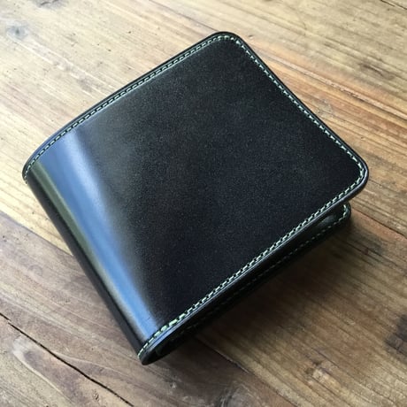オイルコードバン黒×ルガトショルダーグリーン 二つ折り財布 小銭入れあり
