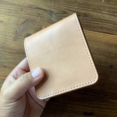 ワイルドサドルレザー　二つ折り財布　小銭入れなし