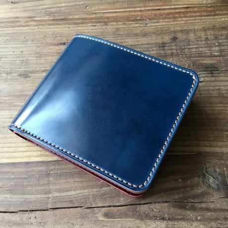 ネイビーオイルコードバン×ルガトショルダーワイン  二つ折り財布 小銭入れあり