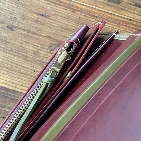 オイルコードバングリーン×ルガトショルダーワイン×オイルコードバンオリーブ 長財布 小銭入れあり