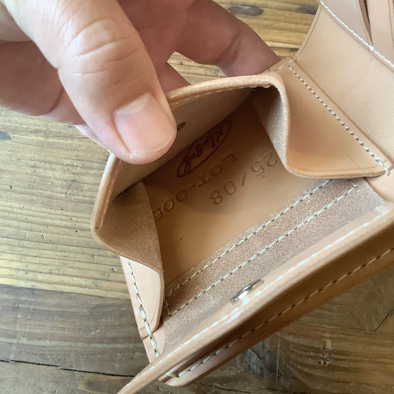 ワイルドサドルレザー 二つ折り財布 小銭入れあり | keywest828
