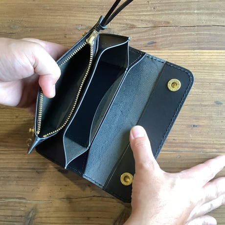 トラッカーウォレット  黒　オイルレザー  ショートタイプ