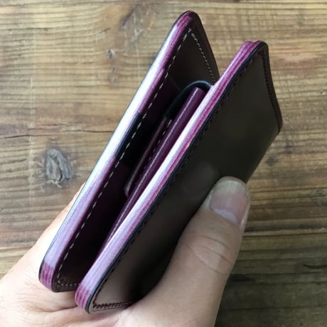 オイルコードバン黒×ルガトショルダーパープル 二つ折り財布 小銭入れあり