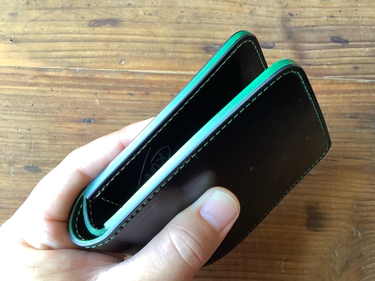 オイルコードバン黒×ルガトショルダー深緑 二つ折り財布 小銭