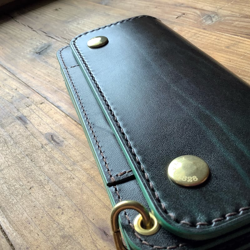 ルガトショルダーグリーン トラッカーウォレット 表革ロングタイプ