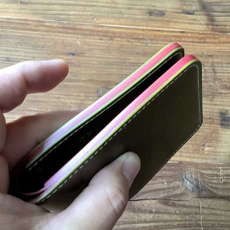 オリーブコードバン×ルガトショルダーワイン 二つ折り財布 小銭入れなし