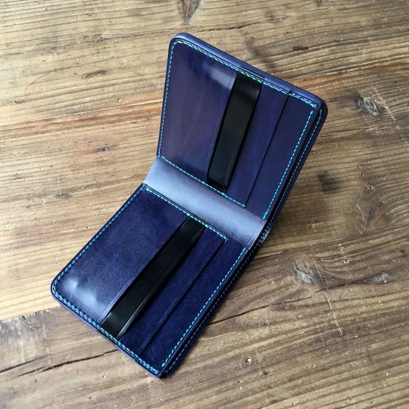 オイルコードバン黒×ルガトショルダーネイビー 二つ折り財布 小銭入れ