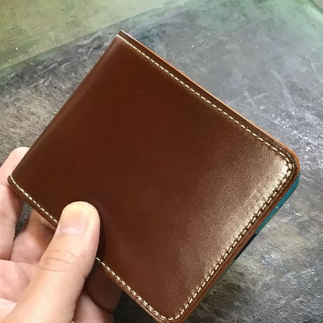 オイルコードバンコニャック×ルガトショルダー琉球ブルー 二つ折り財布 小銭入れなし