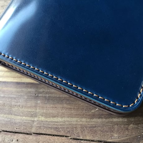 ネイビーオイルコードバン×チョコ色牛革 二つ折り財布 小銭入れなし