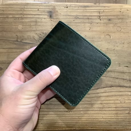 ルガトショルダーグリーン  二つ折り財布  小銭入れあり