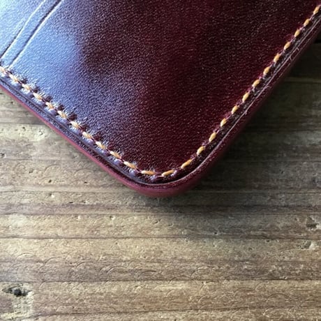オリーブコードバン×ルガトショルダーワイン 二つ折り財布 小銭入れなし